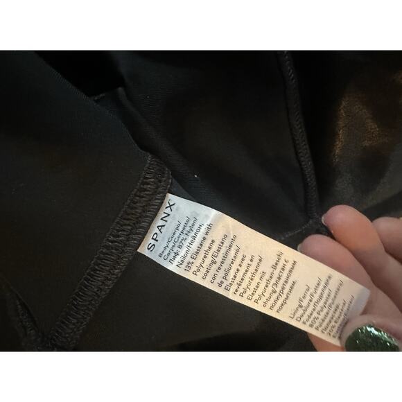 SPANX Shape Faux Leather Leggings - Black Size Large - Picture 6 of 6